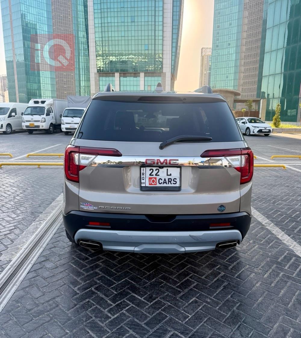 GMC Acadia